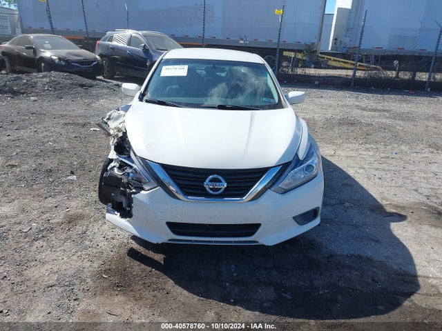 Nissan Altima 2.5 S 2017 1N4AL3AP6HC239206 Image 12