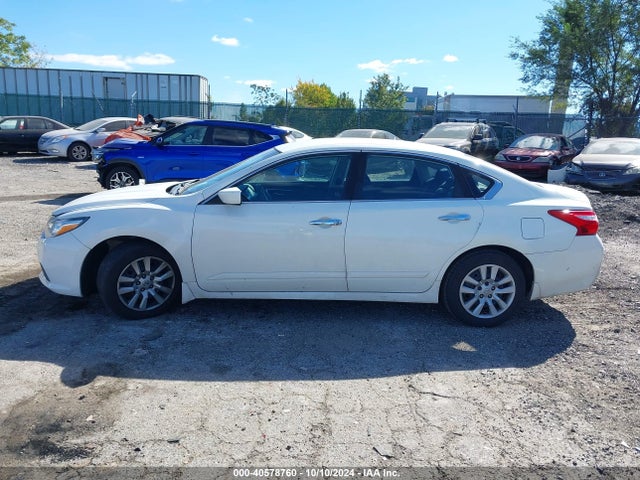 Nissan Altima 2.5 S 2017 1N4AL3AP6HC239206 Image 14