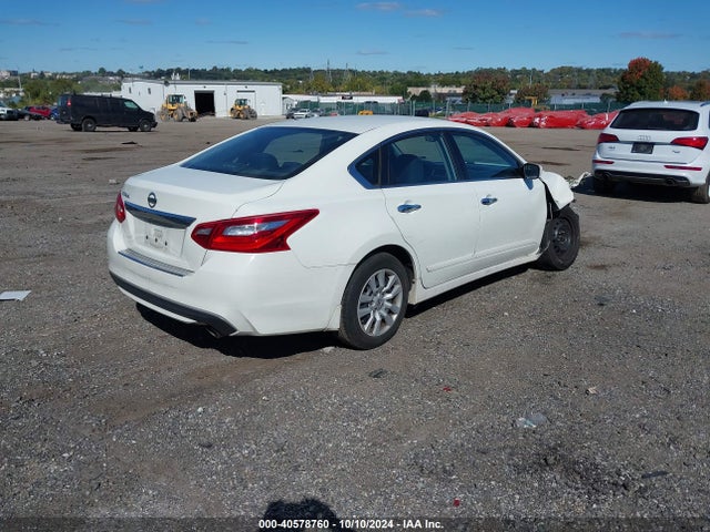 Nissan Altima 2.5 S 2017 1N4AL3AP6HC239206 Image 4