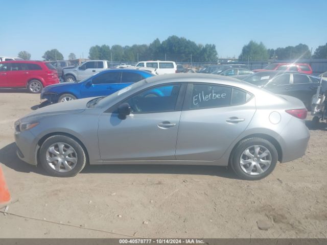 JM1BM1T76E1151017 Mazda Mazda3 I Sv