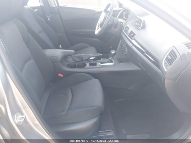 JM1BM1T76E1151017 Mazda Mazda3 I Sv