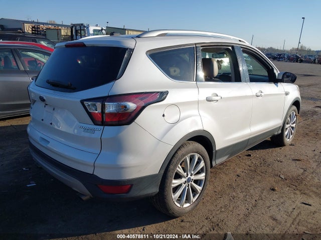 Ford Escape Titanium 2017 1FMCU0J99HUB30972 Image 4