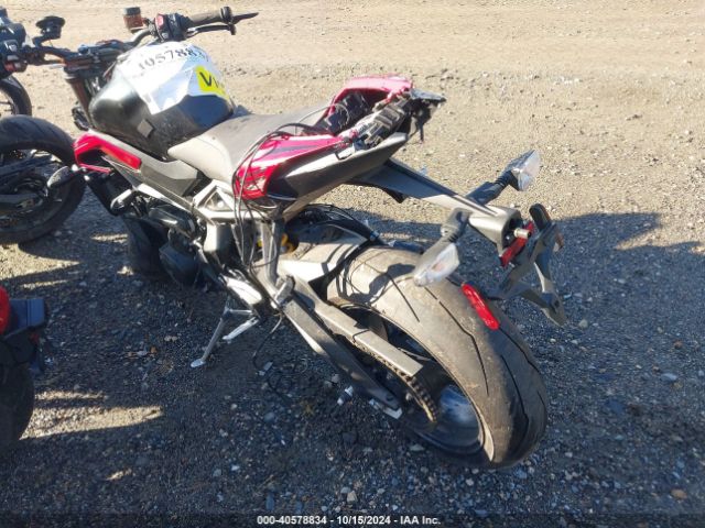 2024 TRIUMPH MOTORCYCLE STREET TRIPLE SMTA614K8RTBN7506 Photo 2