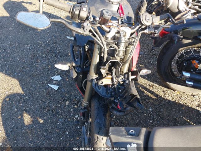 2024 TRIUMPH MOTORCYCLE STREET TRIPLE SMTA614K8RTBN7506 Photo 4