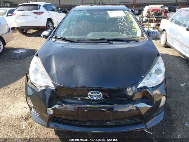Toyota Prius C Two 2014 JTDKDTB35E1573385 Image 12