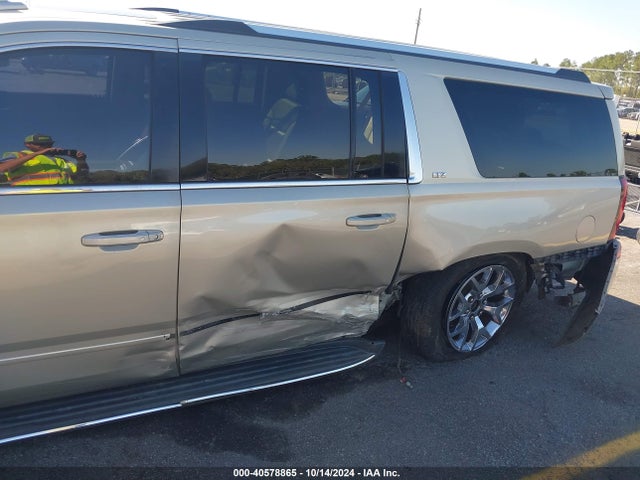 Chevrolet Suburban Ltz 2016 1GNSKJKC8GR268114 Image 18