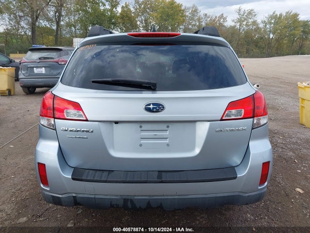 Subaru Outback 2.5i Premium 2014 4S4BRCDC2E3256999 Image 16