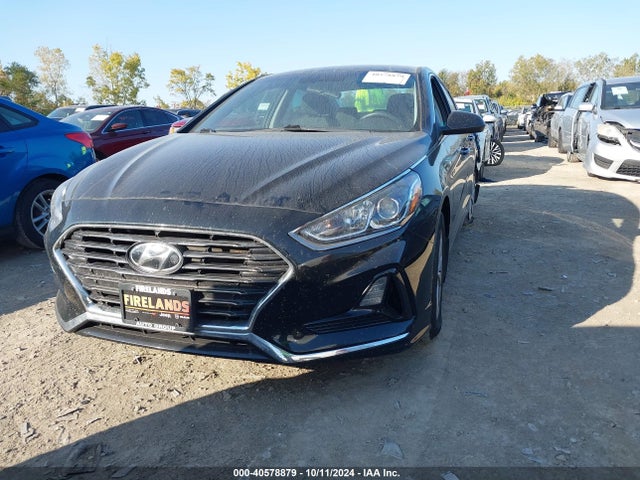 Hyundai SONATA SE 2018 5NPE24AF3JH719953 Image 12