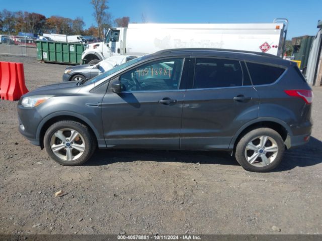 1FMCU9GX5FUB35688 Ford ESCAPE SE
