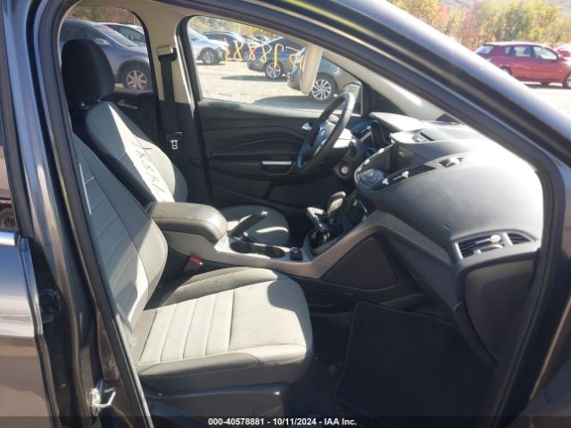 1FMCU9GX5FUB35688 Ford ESCAPE SE