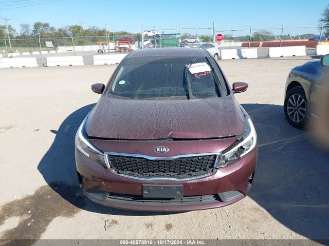 KIA FORTE LX 2018 3KPFK4A71JE281516 Image 11