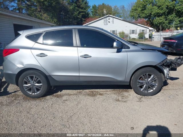 KM8JTCAF0FU108552 Hyundai TUCSON GLS