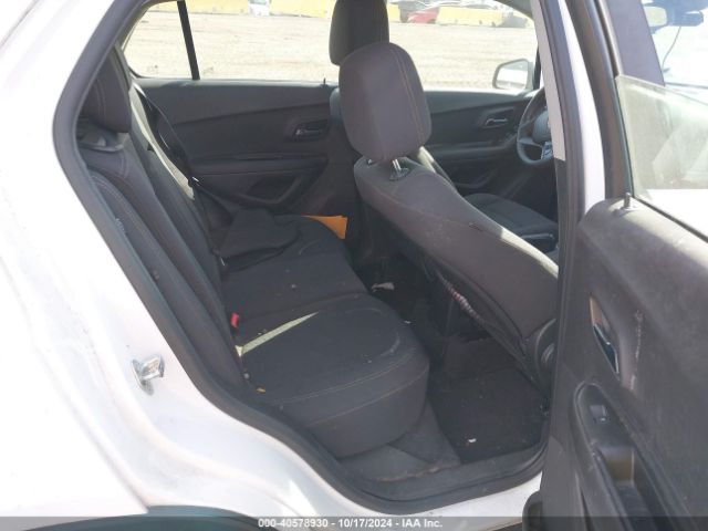 3GNCJKSB5HL272215 Chevrolet TRAX LS