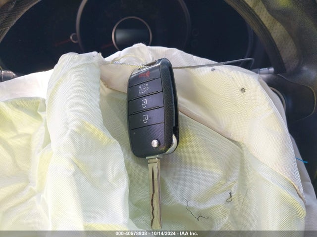KIA Soul 2016 KNDJN2A26G7379475 Image 11