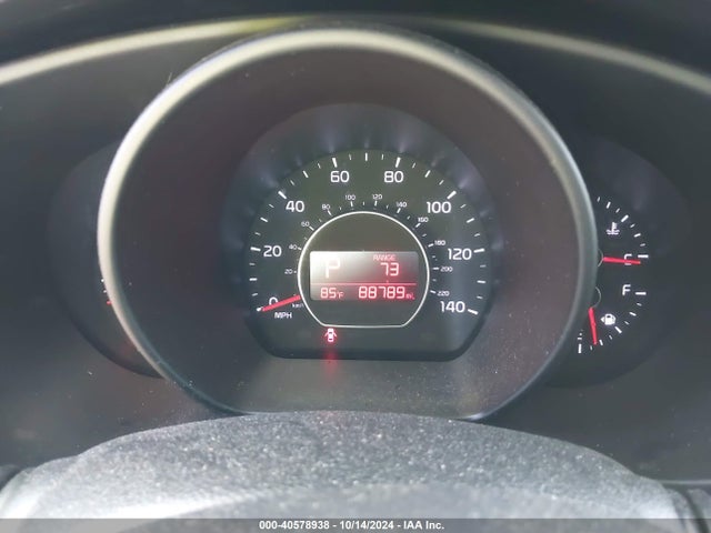 KIA Soul 2016 KNDJN2A26G7379475 Image 7