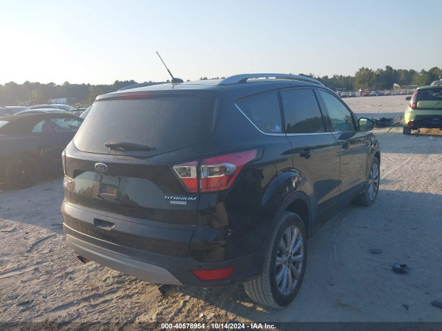 Ford Escape Titanium 2017 1FMCU0JD0HUD05534 Image 4