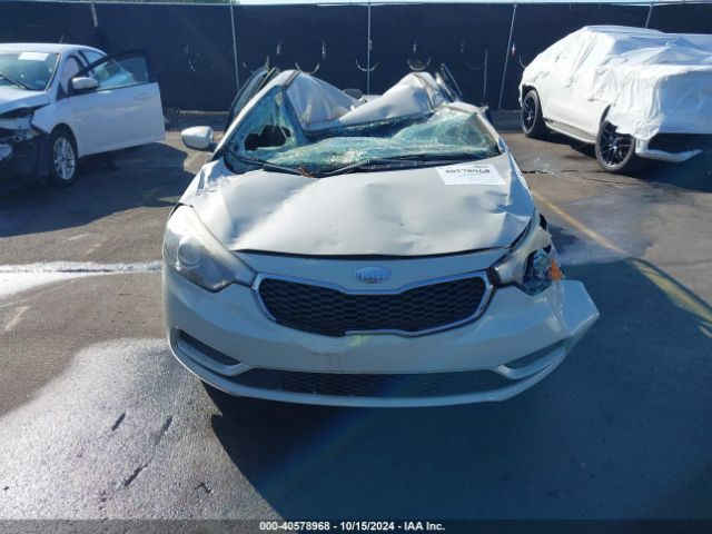 KNAFK4A65E5061317 KIA FORTE LX