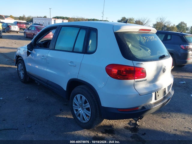 WVGAV7AX8HK045855 Volkswagen Tiguan 2.0t/2.0t S