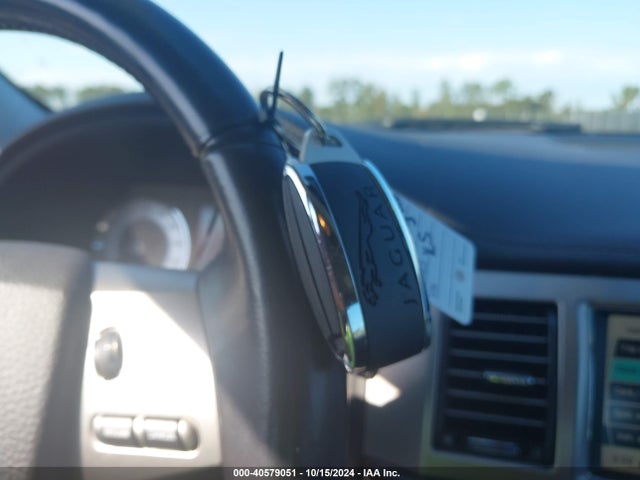 2011 JAGUAR XF SAJWA0GB3BLS03109 Photo 10