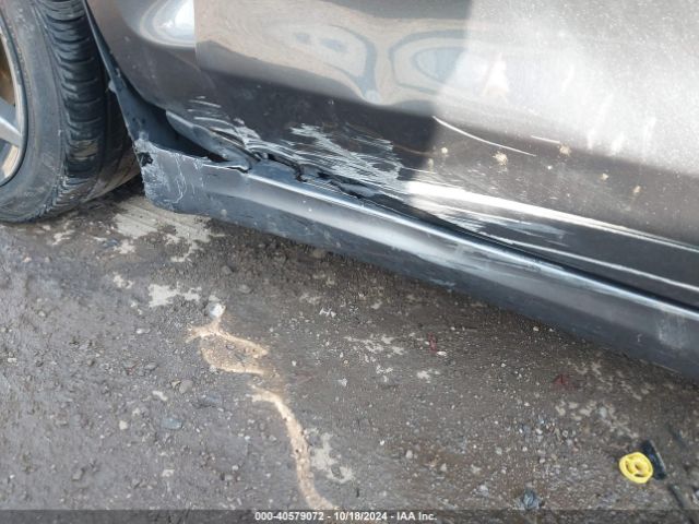 3FA6P0HD5HR257105 Ford FUSION SE