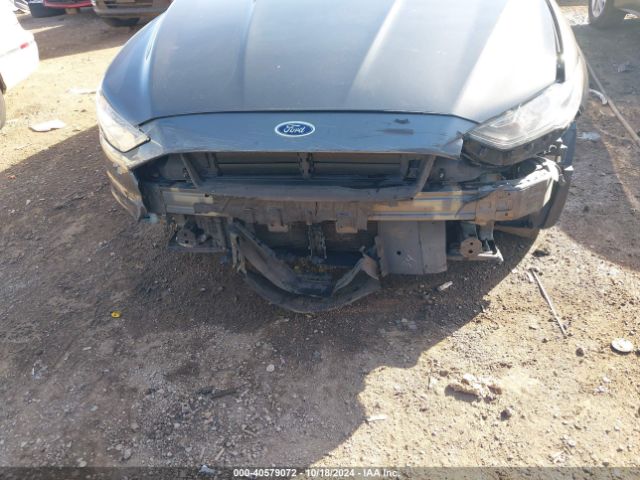 3FA6P0HD5HR257105 Ford FUSION SE