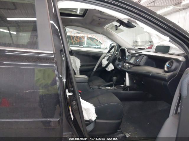 2T3RFREV0HW556668 Toyota Rav4 Xle