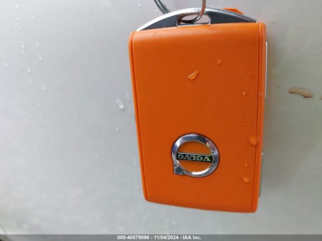 YV4BR0DK0M1744317 Volvo Xc60 Recharge Plug-in Hybrid T8 Inscription Expression