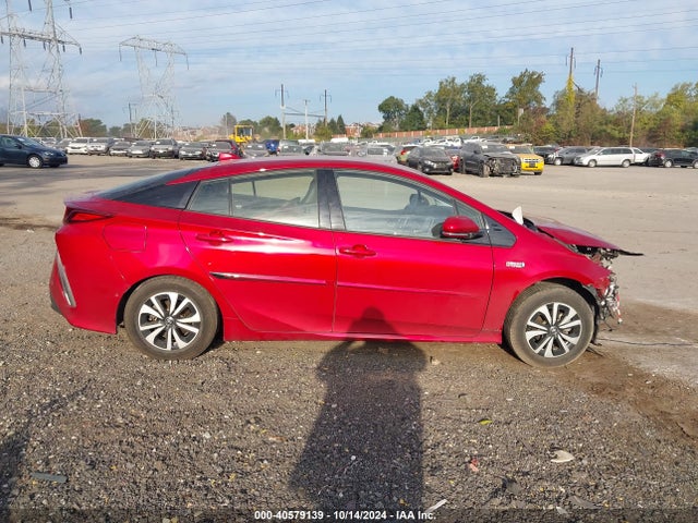 Toyota Prius Prime Advanced 2017 JTDKARFP6H3010461 Image 13
