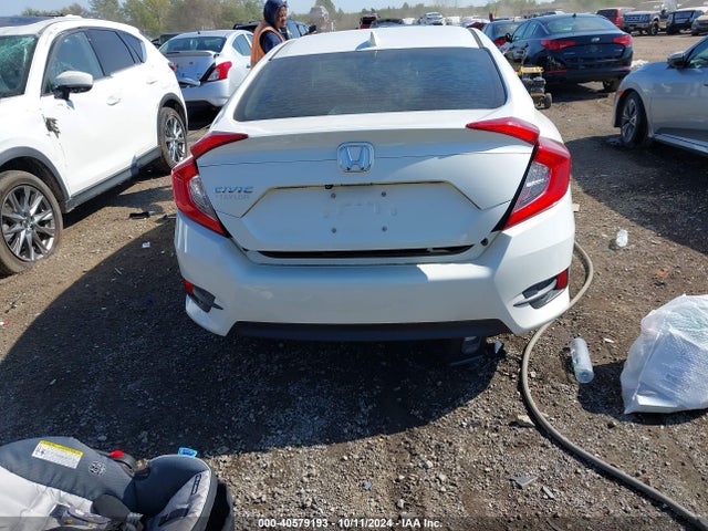 Honda CIVIC EX 2017 19XFC2F75HE007062 Image 16