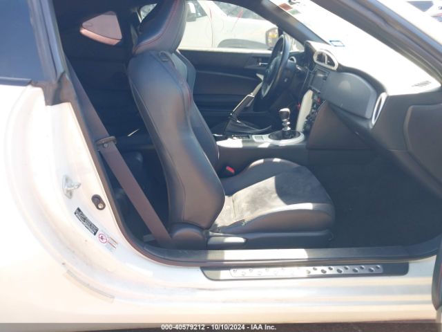 JF1ZNAA1XE9706925 Scion Fr-s Monogram