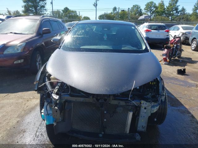 NMTKHMBX7MR121063 Toyota C-HR XLE