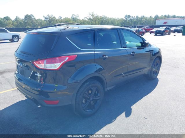 1FMCU0GX6FUA87260 Ford ESCAPE SE
