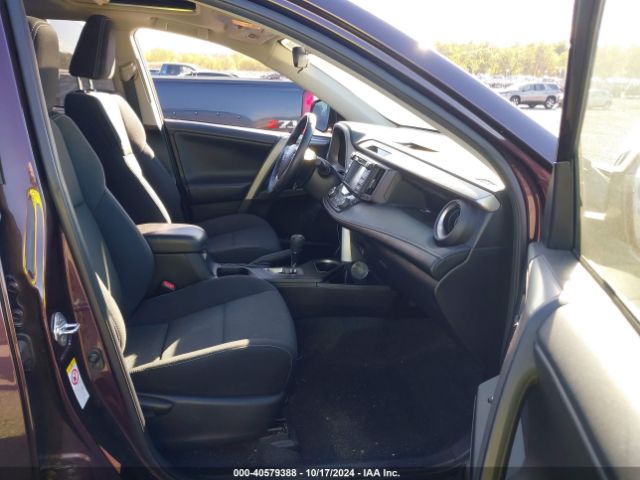 2T3RFREV0JW711452 Toyota Rav4 Adventure/xle