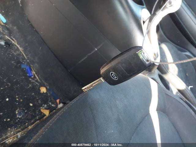 KIA Soul 2016 KNDJN2A25G7833229 Image 11