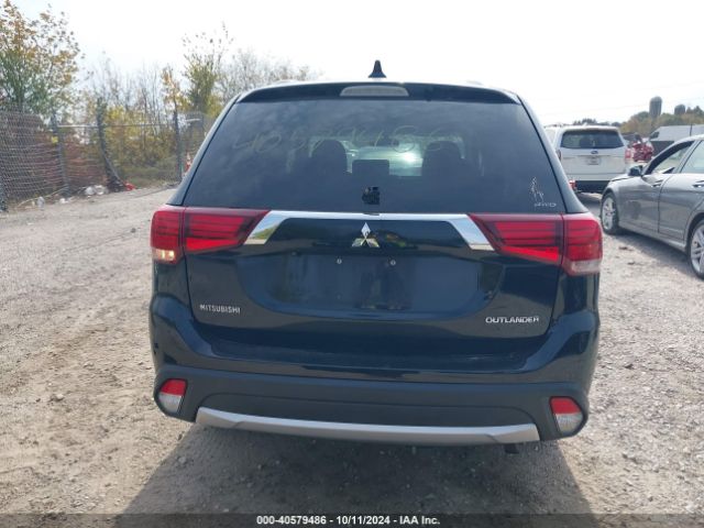 JA4AZ3A36JZ056892 Mitsubishi Outlander Es