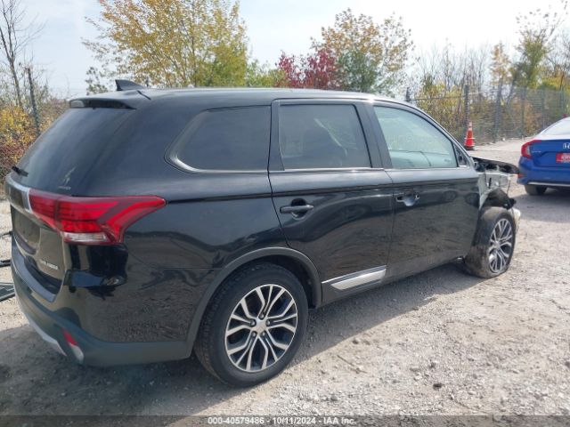 JA4AZ3A36JZ056892 Mitsubishi Outlander Es