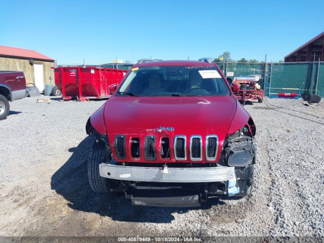 1C4PJMCB2GW153972 Jeep Cherokee Latitude