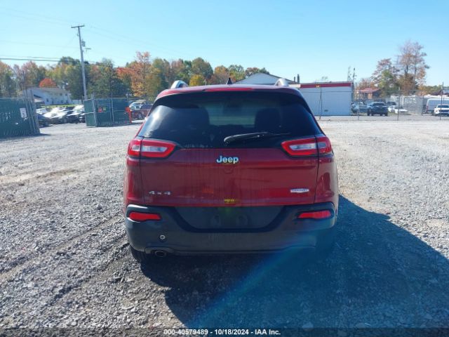 1C4PJMCB2GW153972 Jeep Cherokee Latitude