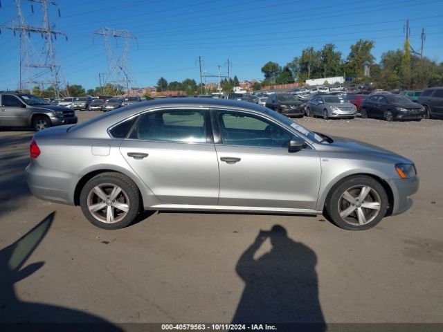 1VWAT7A33EC029847 Volkswagen Passat 1.8t Wolfsburg Edition