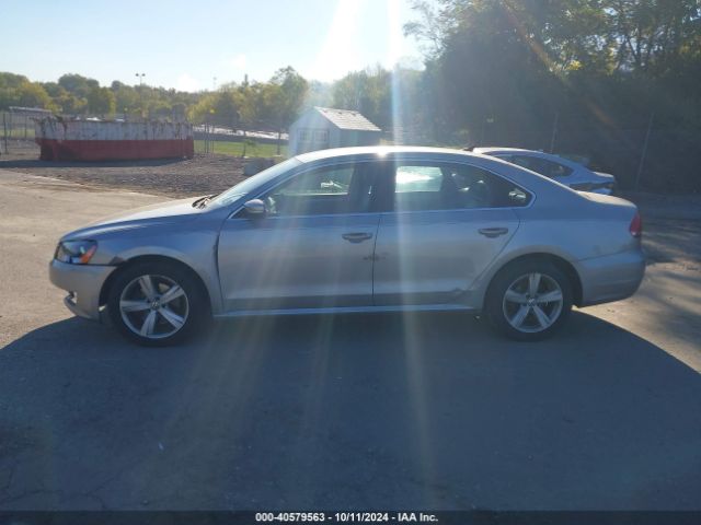 1VWAT7A33EC029847 Volkswagen Passat 1.8t Wolfsburg Edition