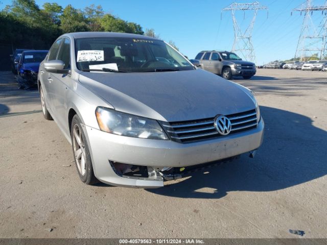 1VWAT7A33EC029847 Volkswagen Passat 1.8t Wolfsburg Edition