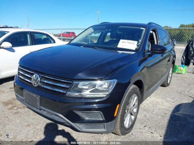 3VV2B7AX0JM085591 Volkswagen Tiguan 2.0t Se/2.0t Sel