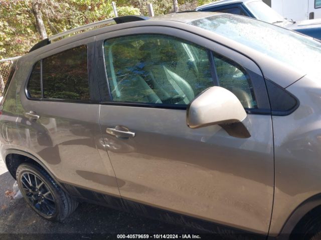 KL7CJPSM1NB561822 Chevrolet Trax Awd Lt