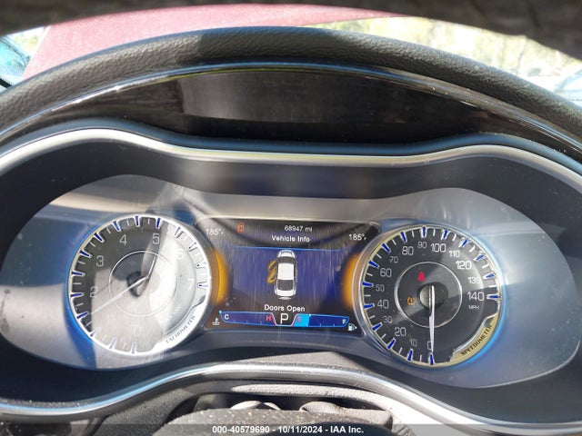 1C3CCCCG6FN589585 Chrysler 200 C