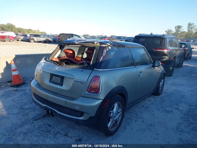 2009 MINI COOPER S WMWMF73559TW84939 Photo 3