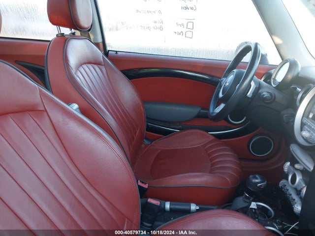 2009 MINI COOPER S WMWMF73559TW84939 Photo 4