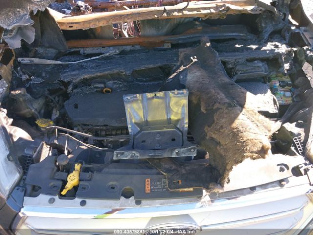 1FMCU0HD6JUB35594 Ford ESCAPE SEL