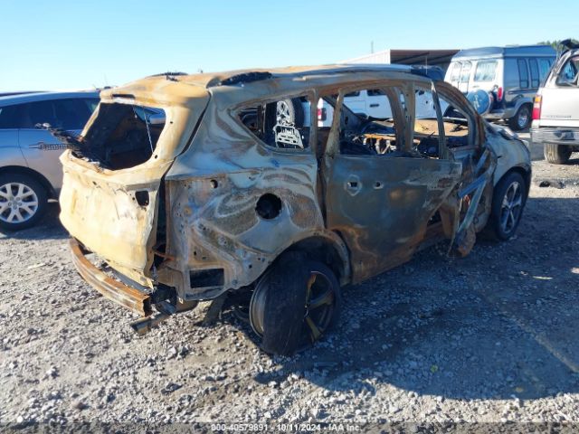 1FMCU0HD6JUB35594 Ford ESCAPE SEL