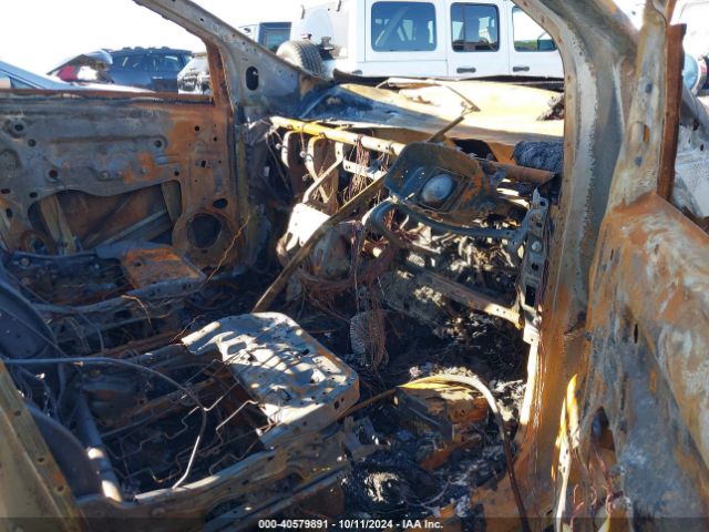 1FMCU0HD6JUB35594 Ford ESCAPE SEL