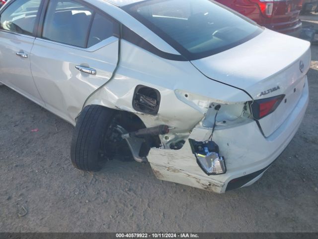 1N4BL4DW1RN388996 Nissan Altima Sv Intelligent Awd